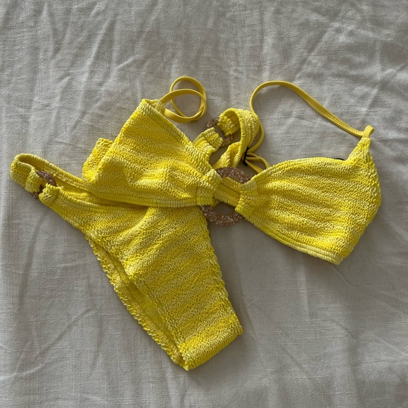 Bond eye yellow set - Picture 2 of 2